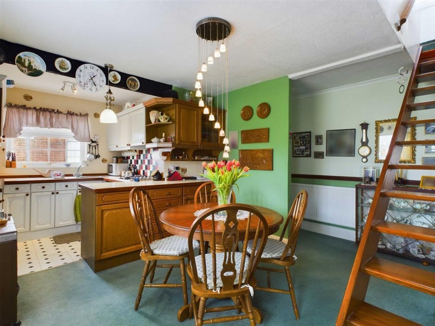 Images for Cissbury Avenue, Peacehaven