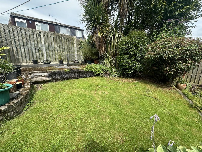 Images for Harewood Crescent, Oakworth, Keighley