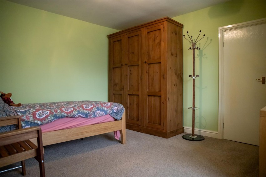 Images for Woodhall Park Crescent West, Stanningley