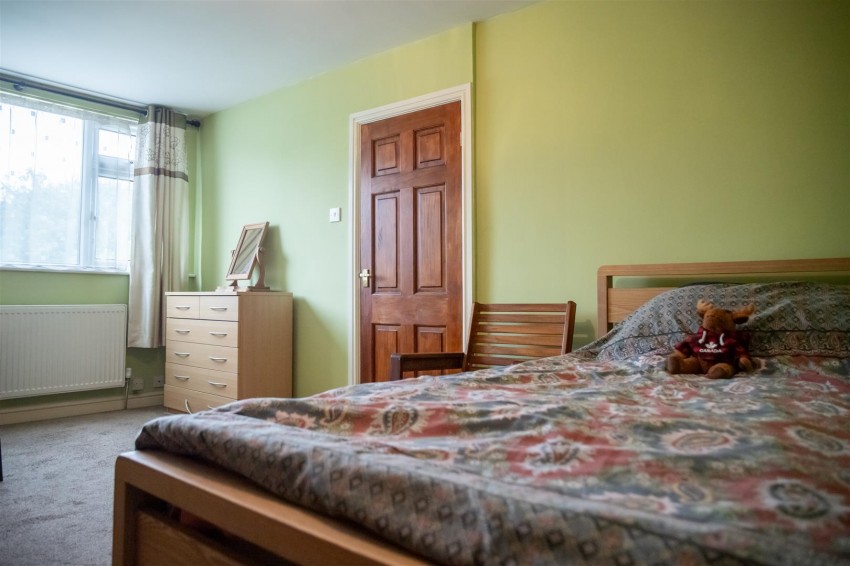 Images for Woodhall Park Crescent West, Stanningley