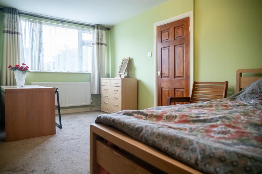 Images for Woodhall Park Crescent West, Stanningley