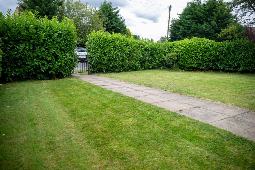 Images for Woodhall Park Crescent West, Stanningley