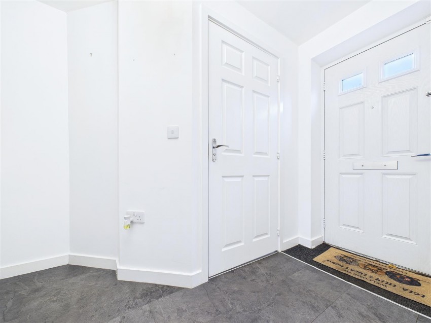 Images for Malin Close, Stretton, Burton-On-Trent