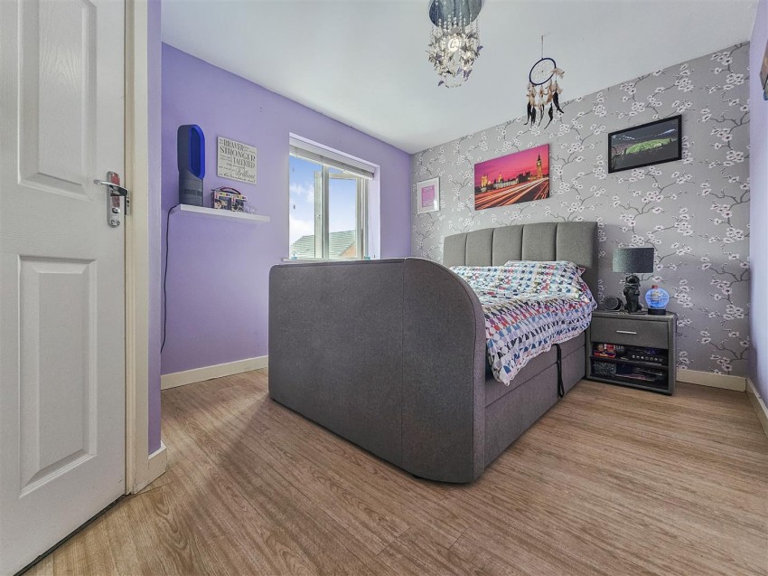 Images for Malin Close, Stretton, Burton-On-Trent