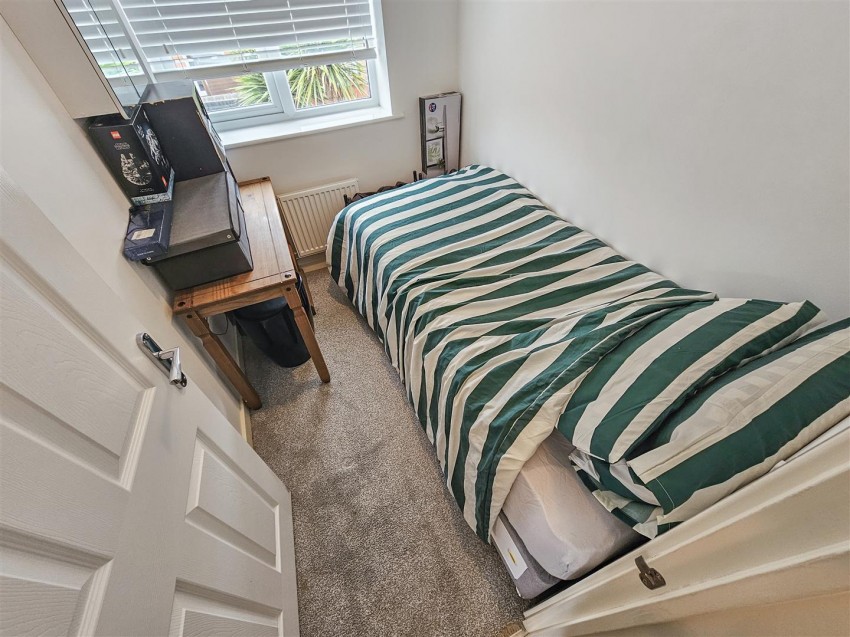 Images for Malin Close, Stretton, Burton-On-Trent
