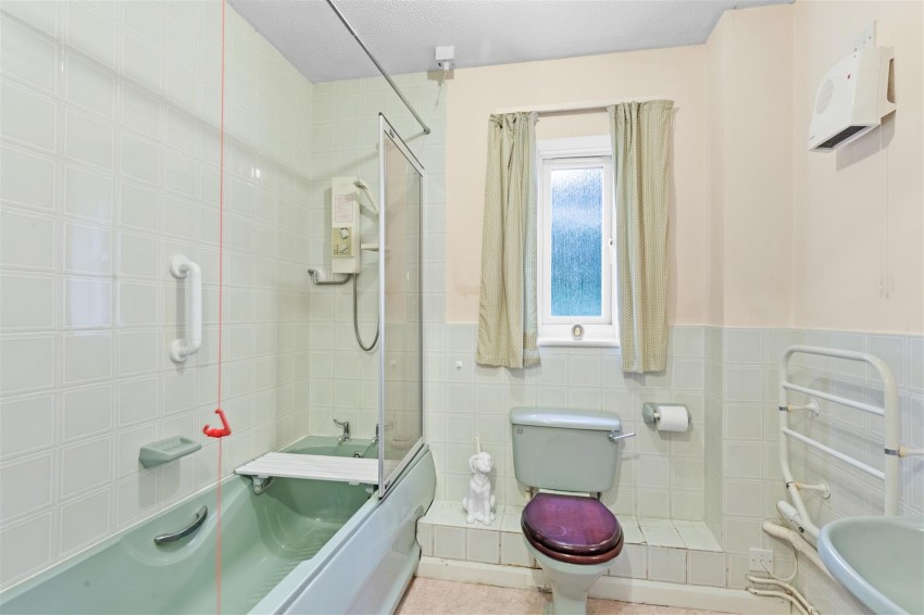 Images for Hanover Court, Milton Court Lane, Dorking