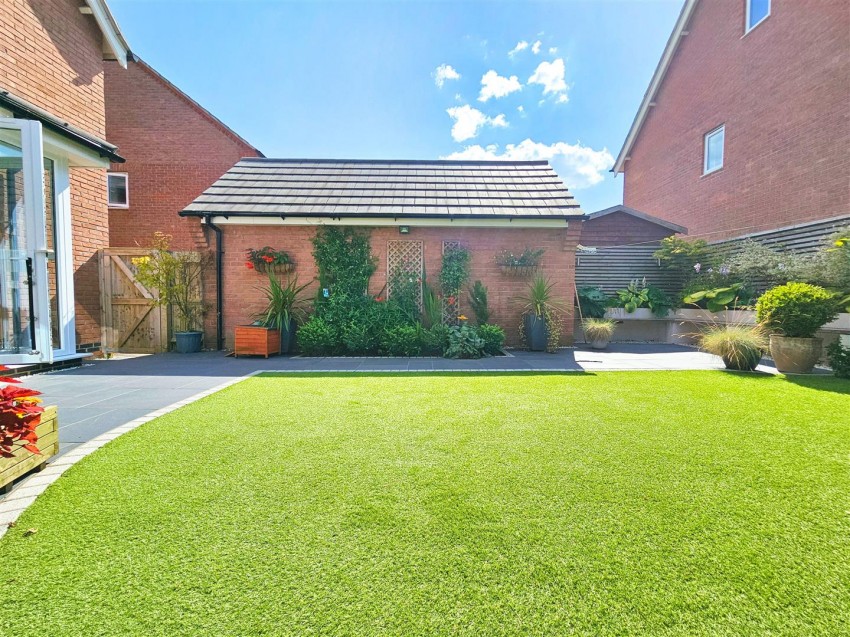 Images for The Corner House, Winfield Way, Blackfordby