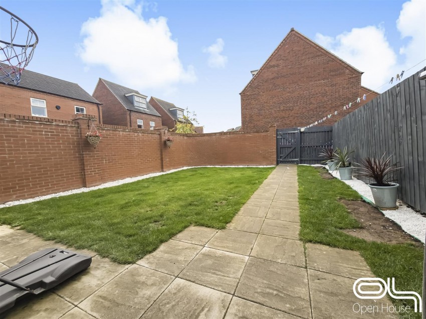 Images for Maple Drive, Burton-On-Trent