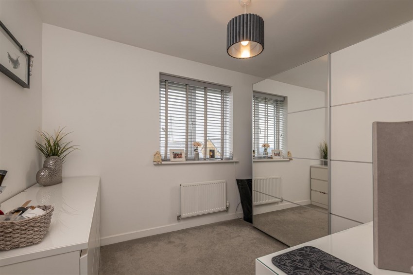 Images for WEATHERHILL VIEW, LINDLEY, HD3