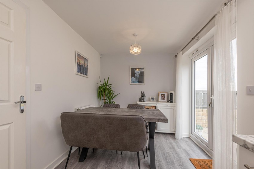 Images for WEATHERHILL VIEW, LINDLEY, HD3