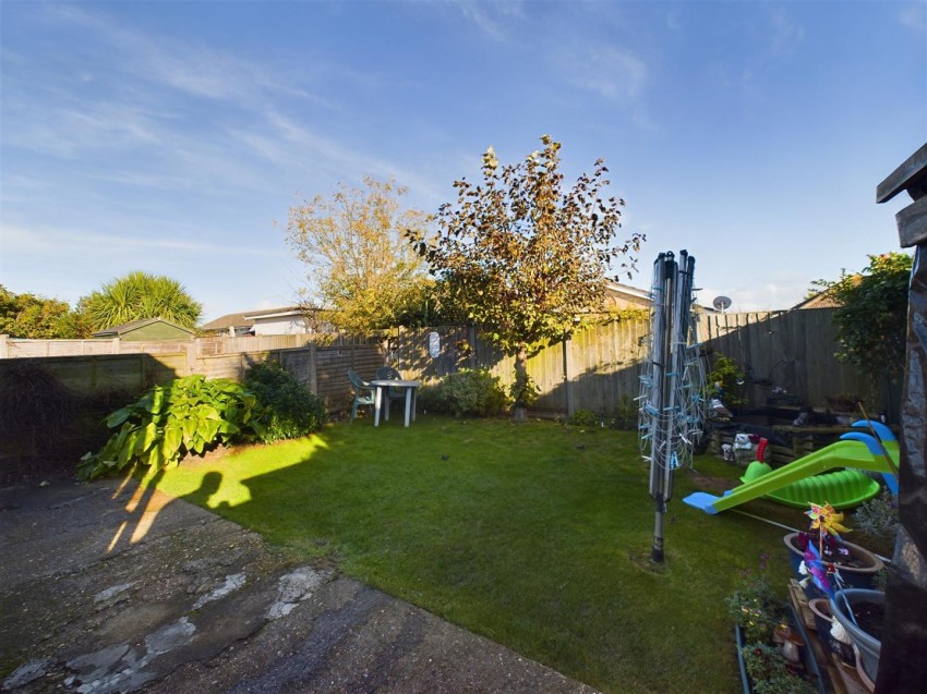 Images for Roderick Avenue, Peacehaven