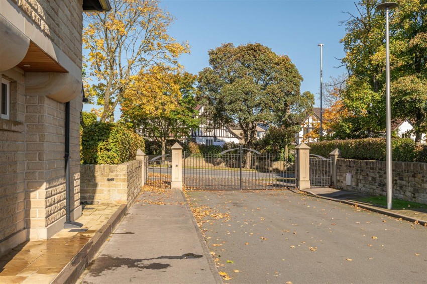 Images for Delamere Gardens, Fixby, Huddersfield, HD2