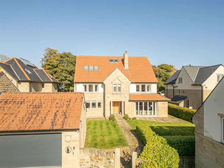 Images for Delamere Gardens, Fixby, Huddersfield, HD2
