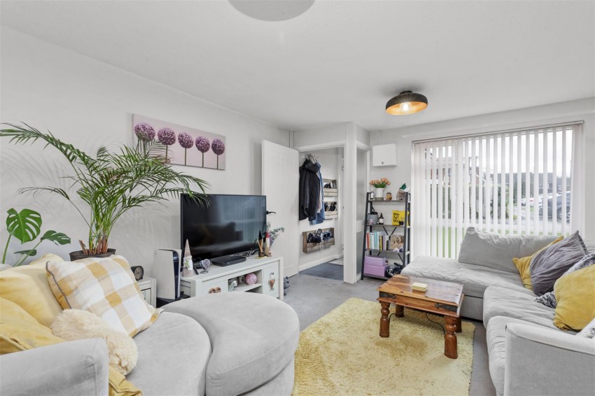 Images for The Pines, Horsham