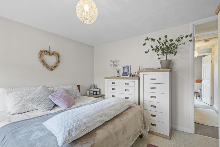 Images for The Pines, Horsham