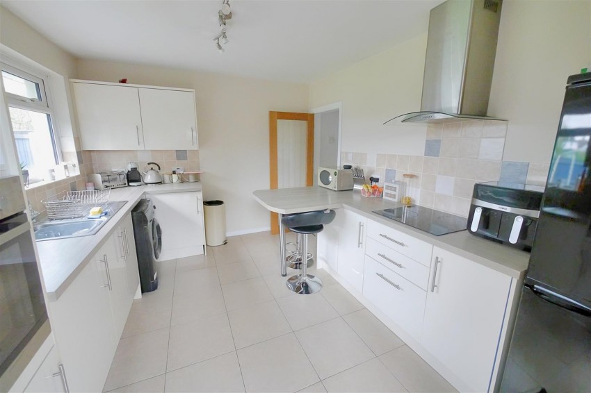 Images for Manor Way, Lancing