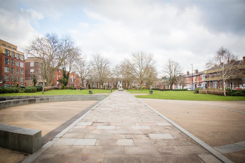 Images for Knightsbridge Court, Palmyra Square North, Warrington