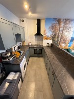 Images for Room 2, 427 Smithdown Road