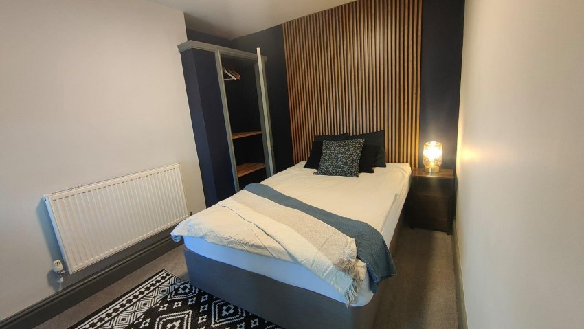 Images for Room 2, 427 Smithdown Road