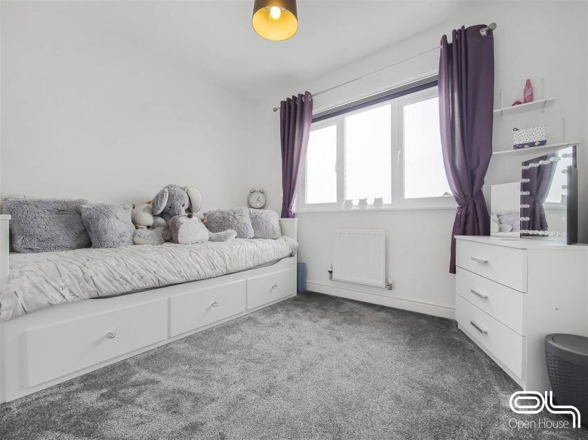 Images for Henley Grove, Church Gresley, Swadlincote