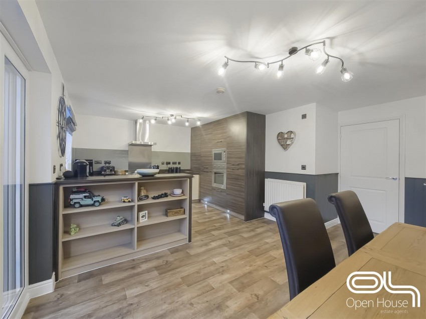 Images for Henley Grove, Church Gresley, Swadlincote