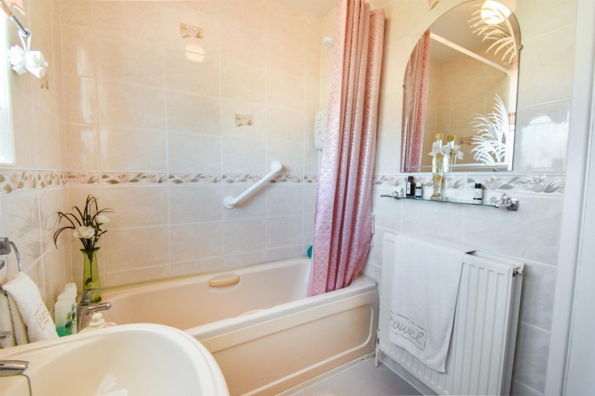 Images for Kiln Green Avenue, High Harrington