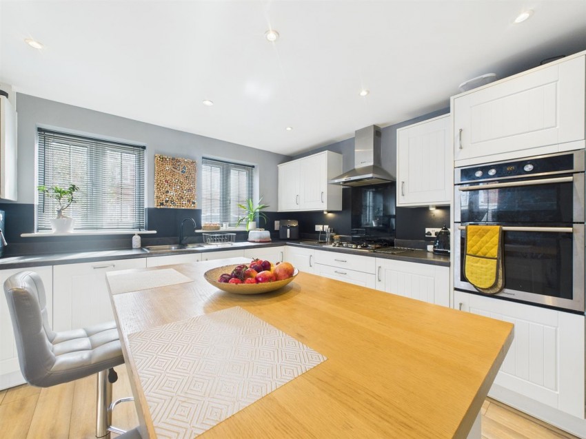 Images for Montreal Close, Peacehaven