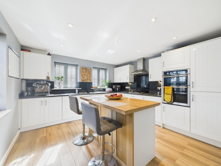 Images for Montreal Close, Peacehaven