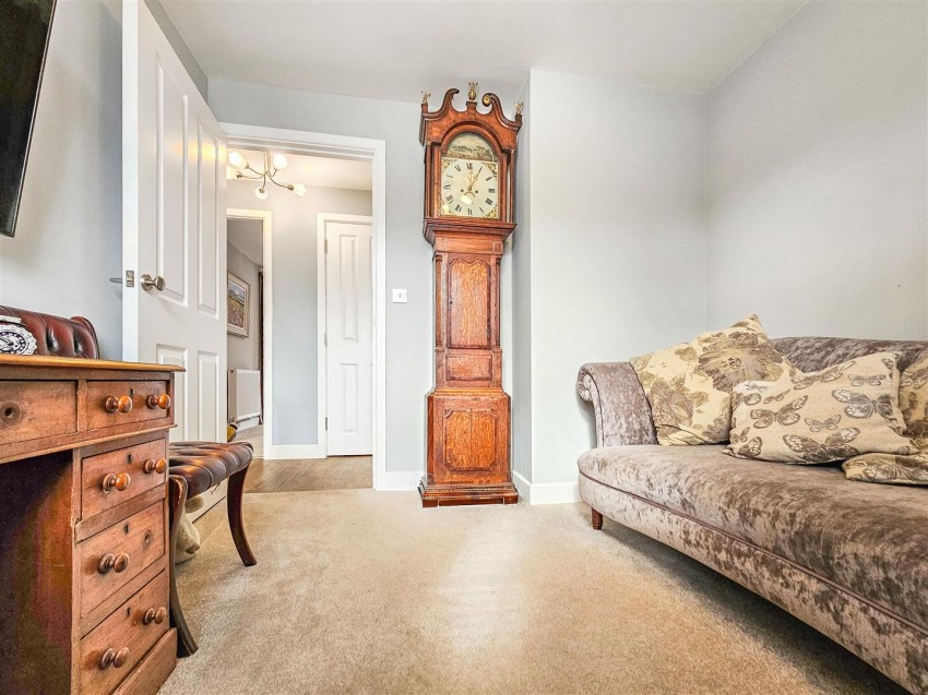 Images for Gretton Close, Drakelow