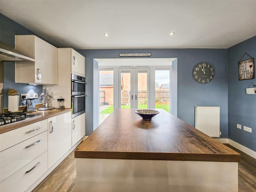 Images for Gretton Close, Drakelow