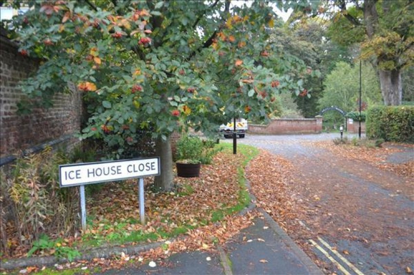 Images for Ice House Close,Apley