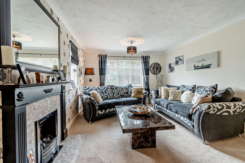 Images for Coltsfoot Road, Rushden