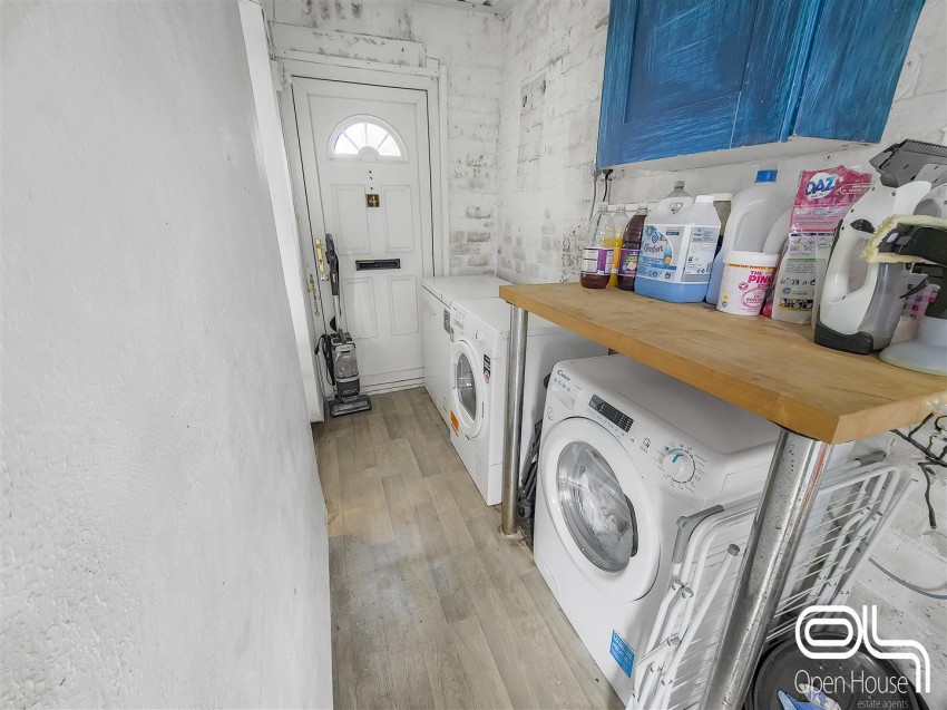 Images for Calgary Crescent, Burton-On-Trent