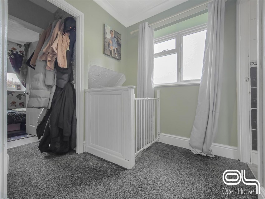 Images for Calgary Crescent, Burton-On-Trent