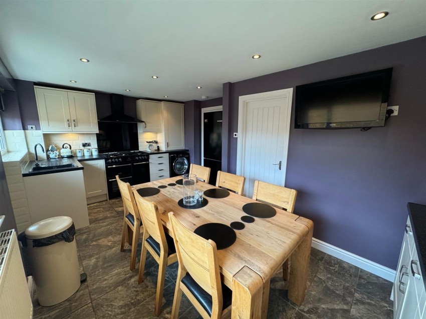 Images for Harewood Crescent, Oakworth, Keighley