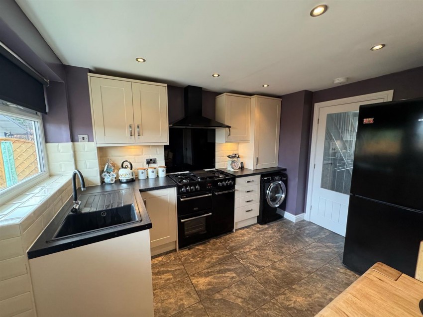 Images for Harewood Crescent, Oakworth, Keighley