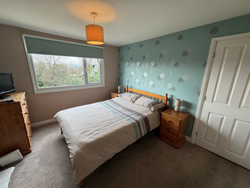 Images for Harewood Crescent, Oakworth, Keighley