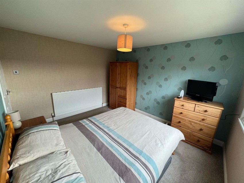 Images for Harewood Crescent, Oakworth, Keighley