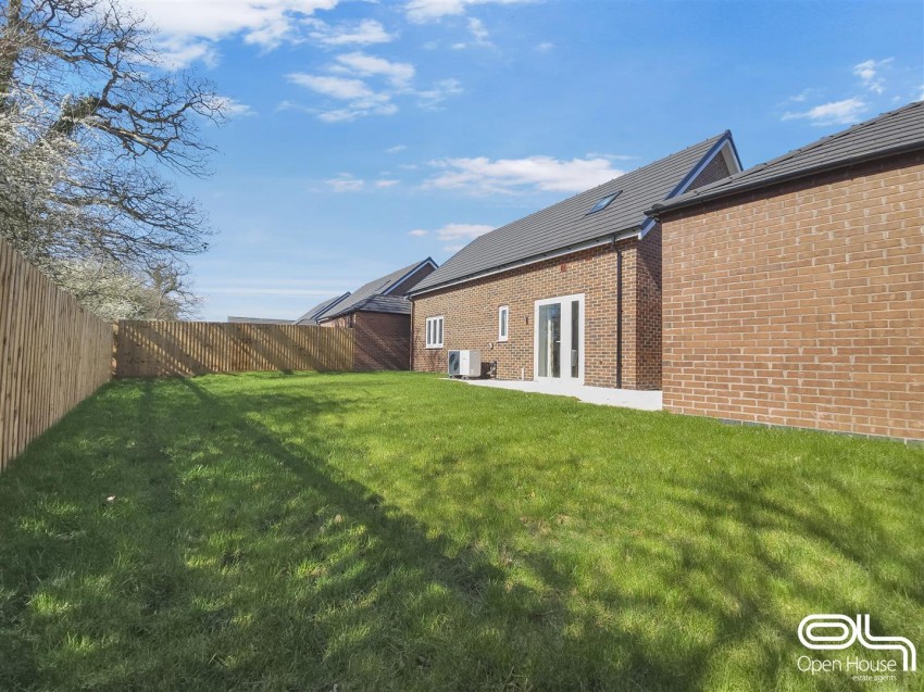 Images for Craythorne Road, Rolleston on Dove, Burton on Trent