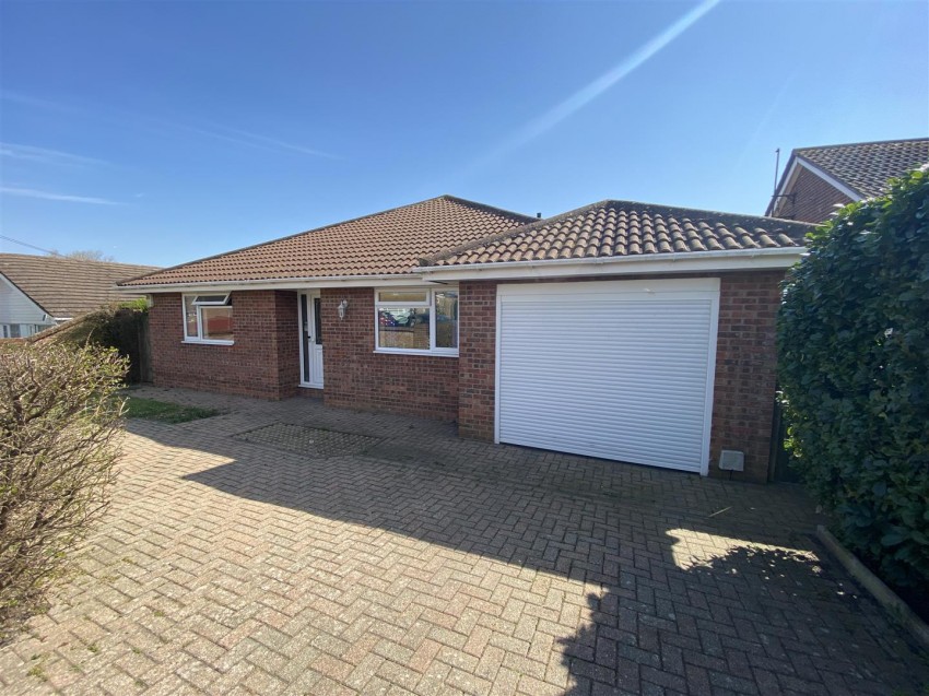 Images for Roderick Avenue Peacehaven