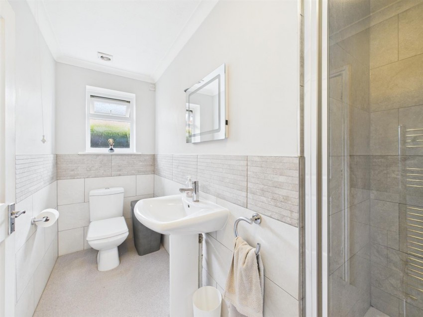 Images for Roderick Avenue Peacehaven