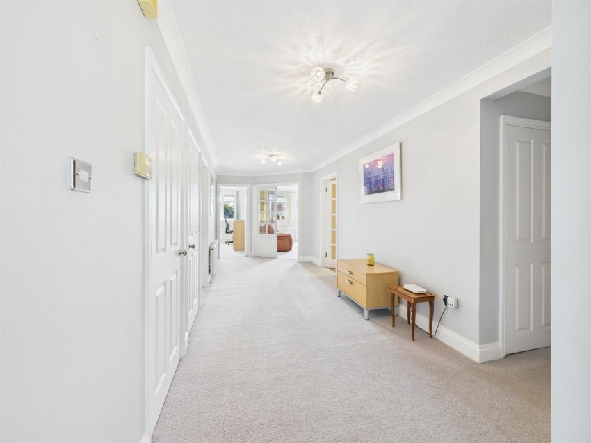 Images for Roderick Avenue Peacehaven
