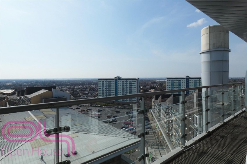 Images for High Street, Feltham