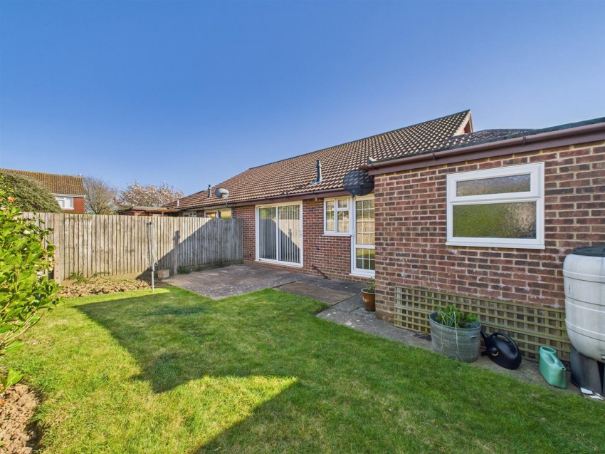 Images for The Sparrows, Peacehaven