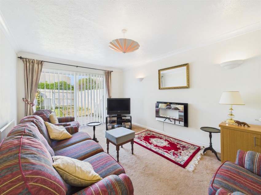 Images for The Sparrows, Peacehaven