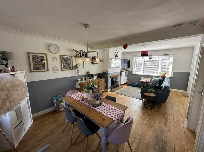 Images for Lynton Drive, Riddlesden