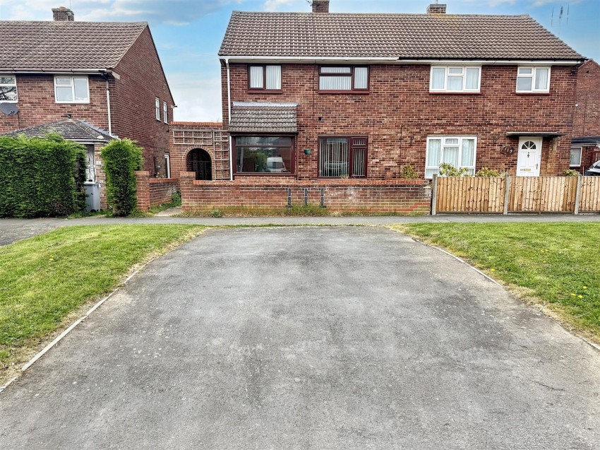 Images for Queensway, Grantham