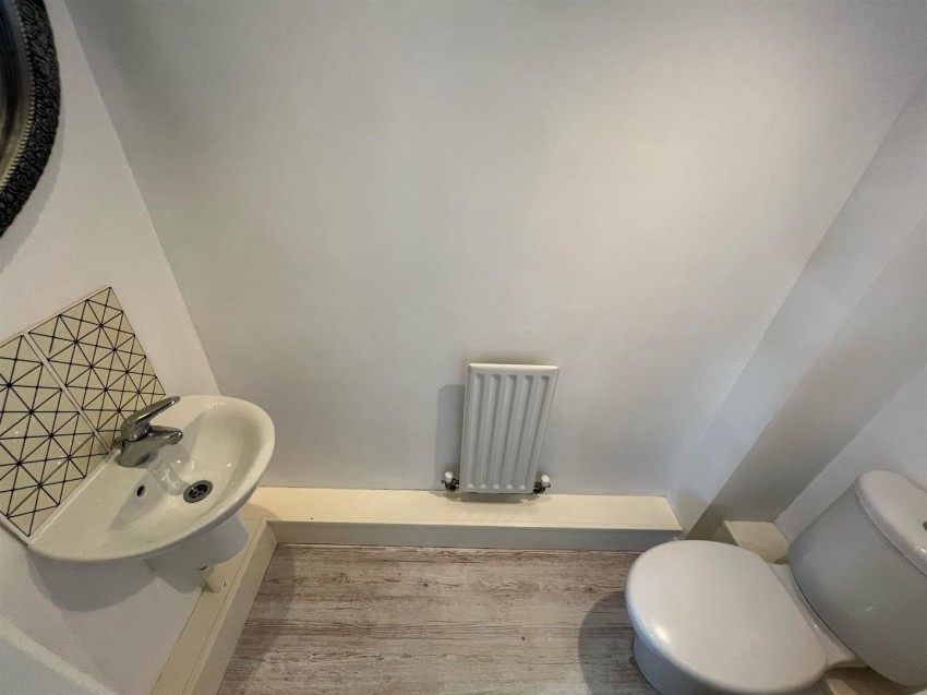 Images for Littlelands,Cottingley