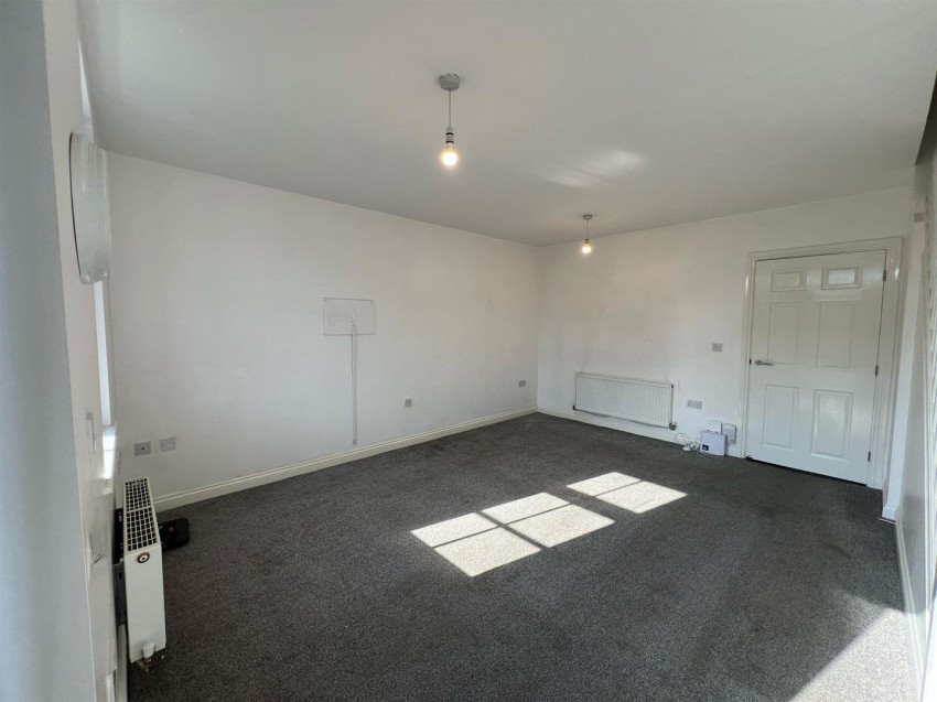 Images for Littlelands,Cottingley