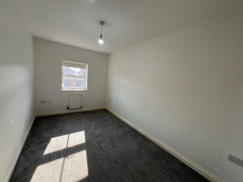 Images for Littlelands,Cottingley